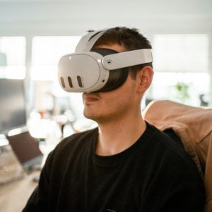 VR & Metaverse-Integrated Esports Viewing Experience